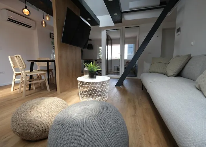 Apartments Emona Free Parking & Gym