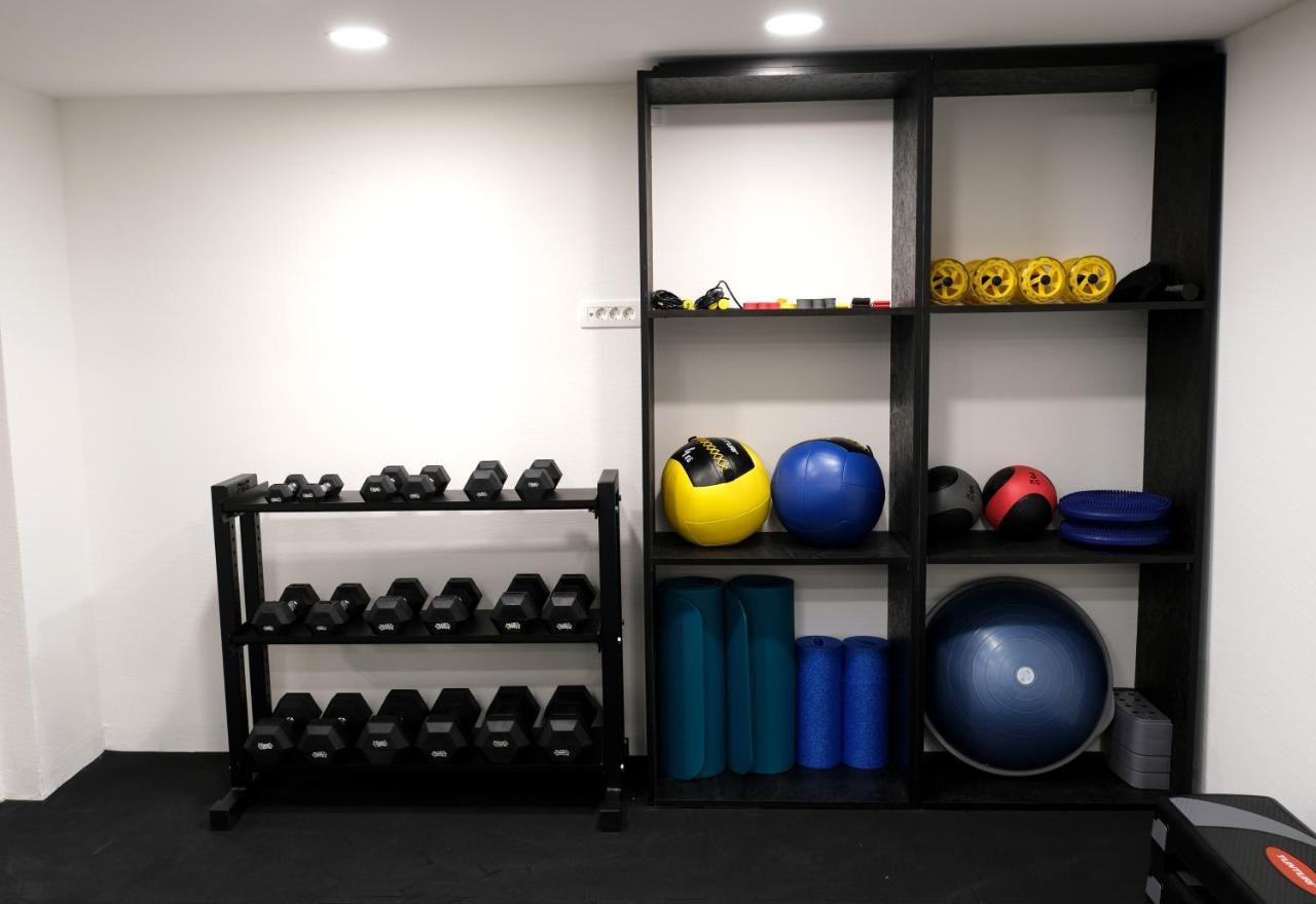Emona Free Parking & Gym *
