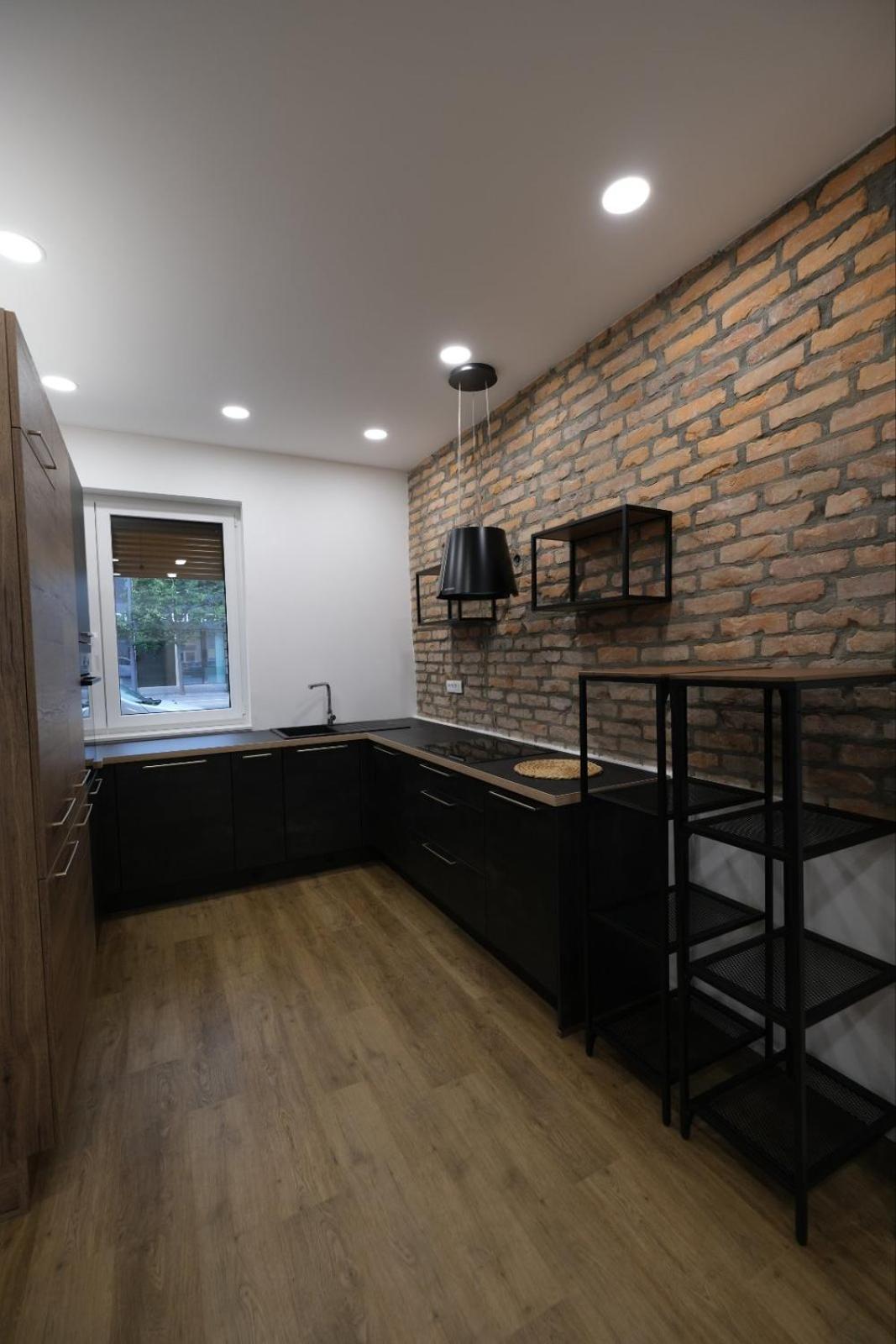 Emona Free Parking & Gym Apartamento